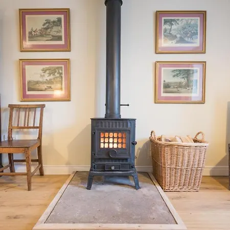 Дом отдыха 2 Bed In Boltongate Sz396